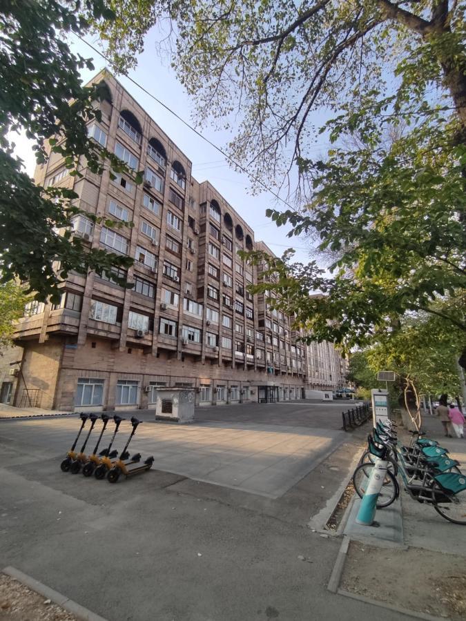 X,Ata Apartment อัลมาตี ภายนอก รูปภาพ